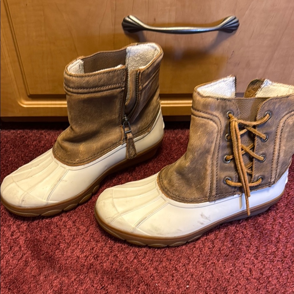 Sperry wedge duck boot